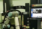 日本牧野首次提出无轨机器人自动化，模仿操作人员工作