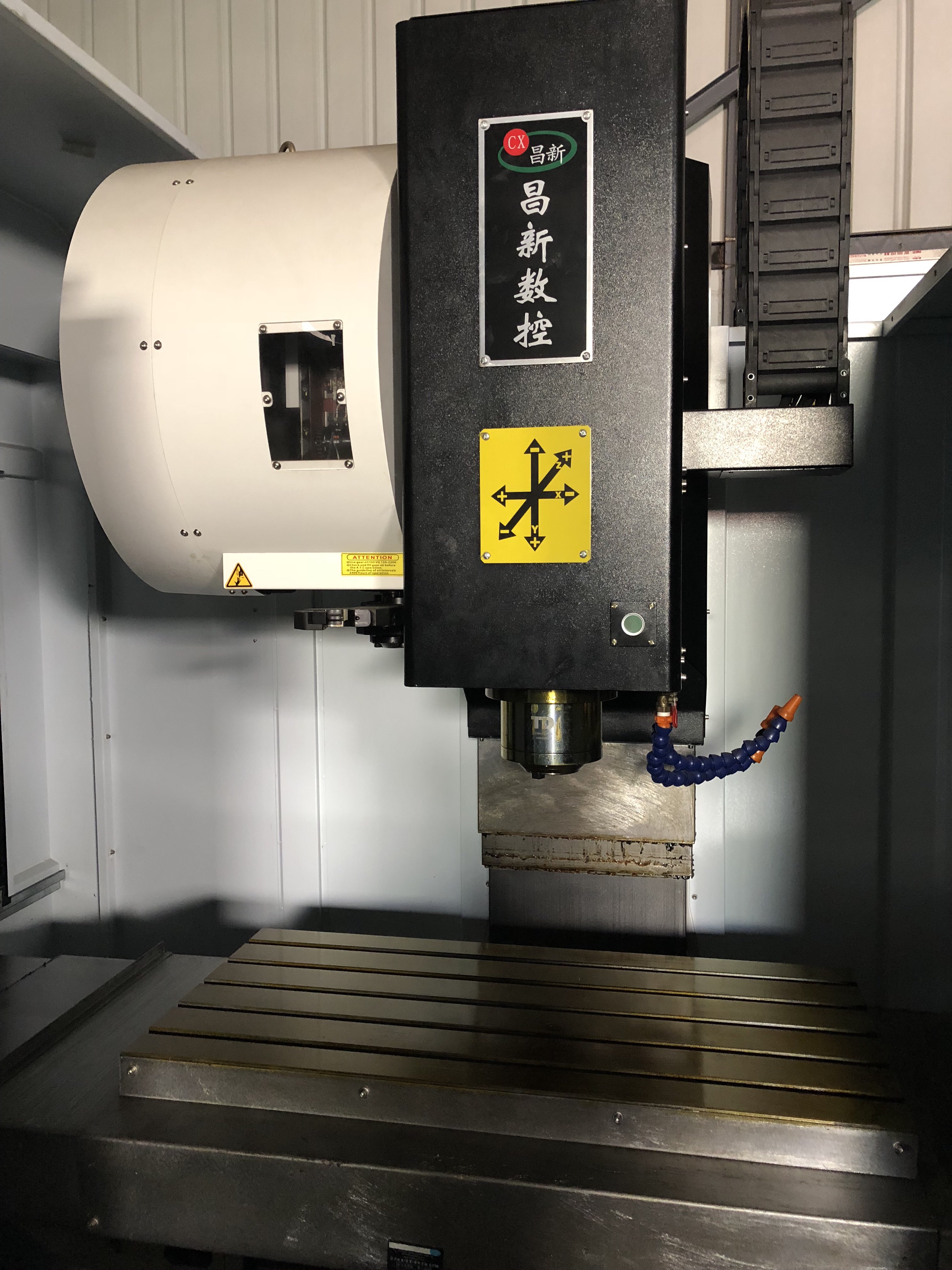 国产数控加工中心,cnc钻攻机,自动自动化设备,非标机定制._前沿数控