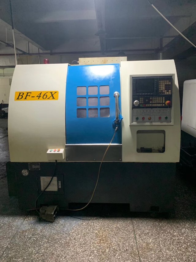 9成新宝元系统数控车床,_前沿数控