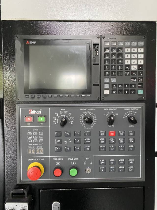 台群t-8一台,三硬轨,不带刀库,10000转,三菱m80系_前沿数控